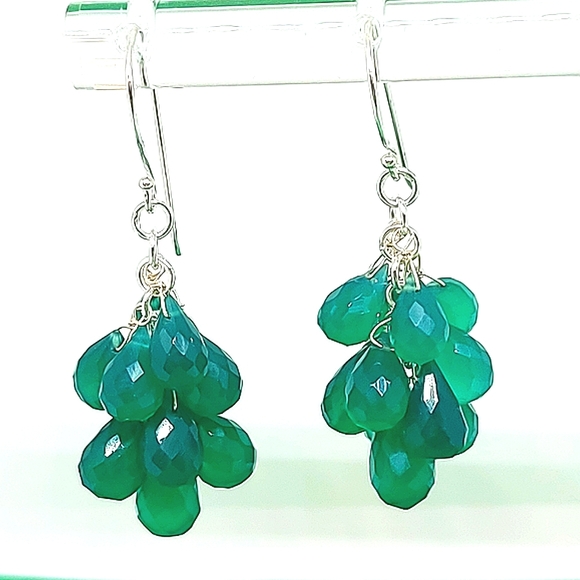 Natural Briolette Green Aventurine 11x6mm 925‎ Sterling Silver Earrings - Picture 4 of 5